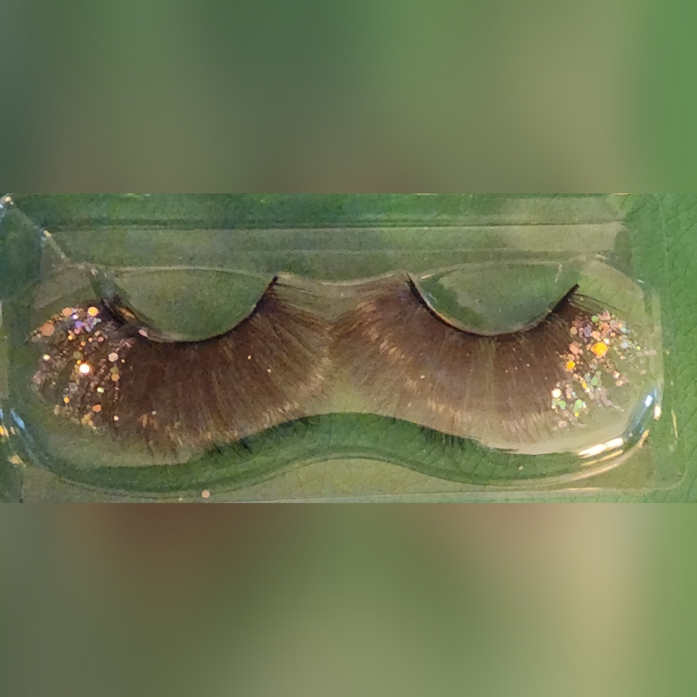 Faux Mink Bedazzled Magikal Unikorn Lashes. Extra long.